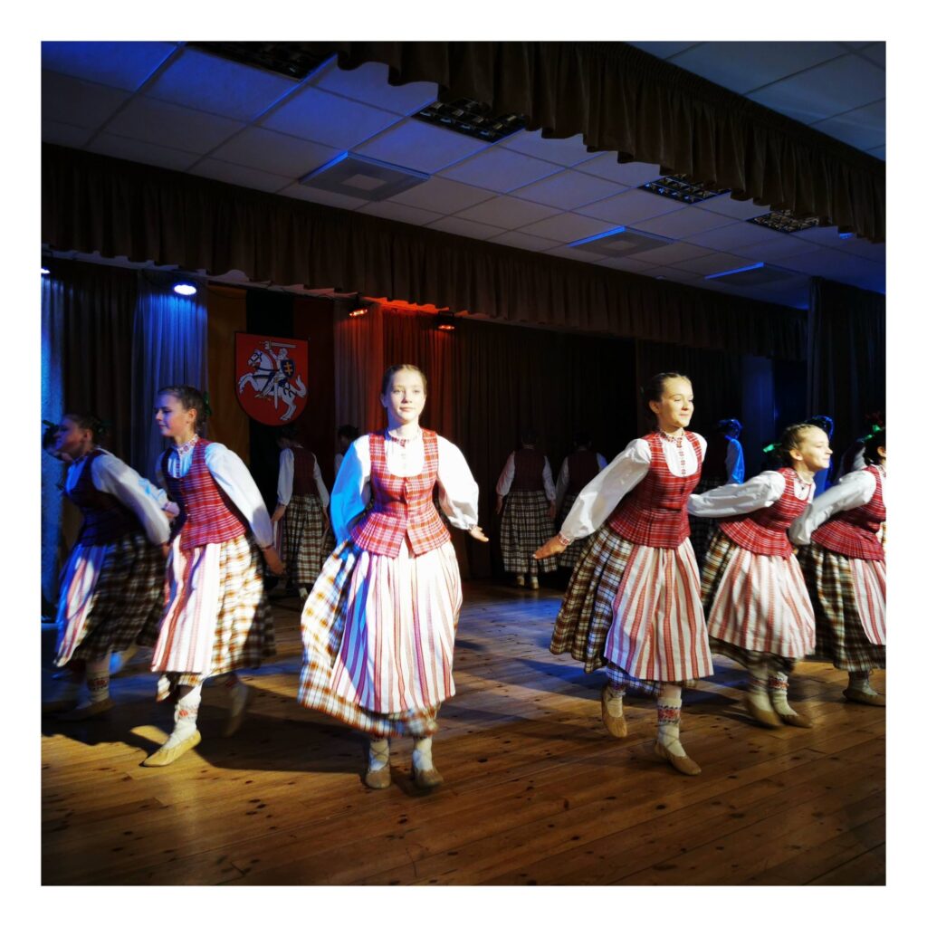 650028764_1385264536980617_8875485522690044639_n